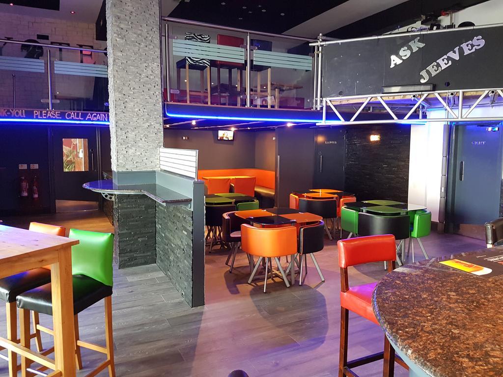 Antonine Hotel Falkirk Esterno foto