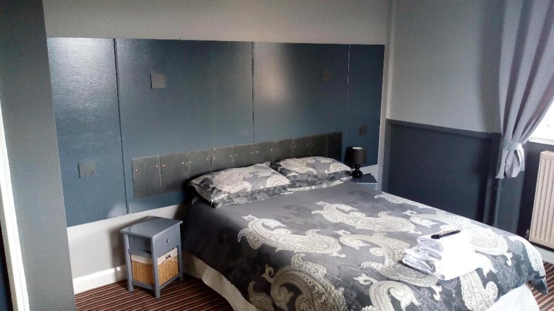 Antonine Hotel Falkirk Esterno foto