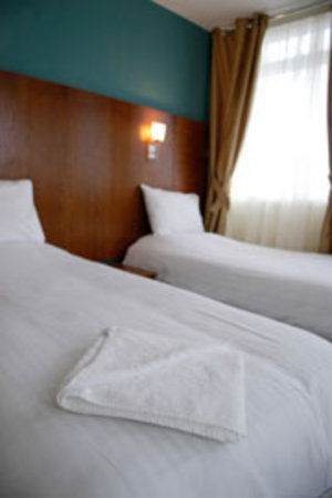 Antonine Hotel Falkirk Esterno foto